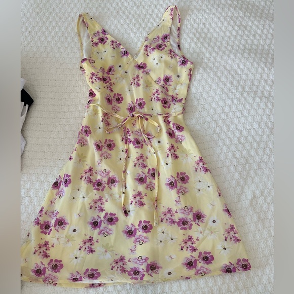 Princess Polly Nellie Mini Dress - Yellow - Picture 4 of 6